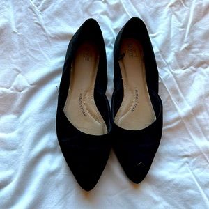 Sz 10 Pointed Velvet Flats